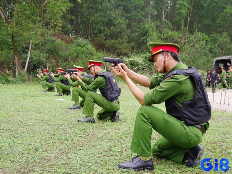 Mơ thấy công an bắn súng là điềm có thể bạn sẽ gặp khó khăn